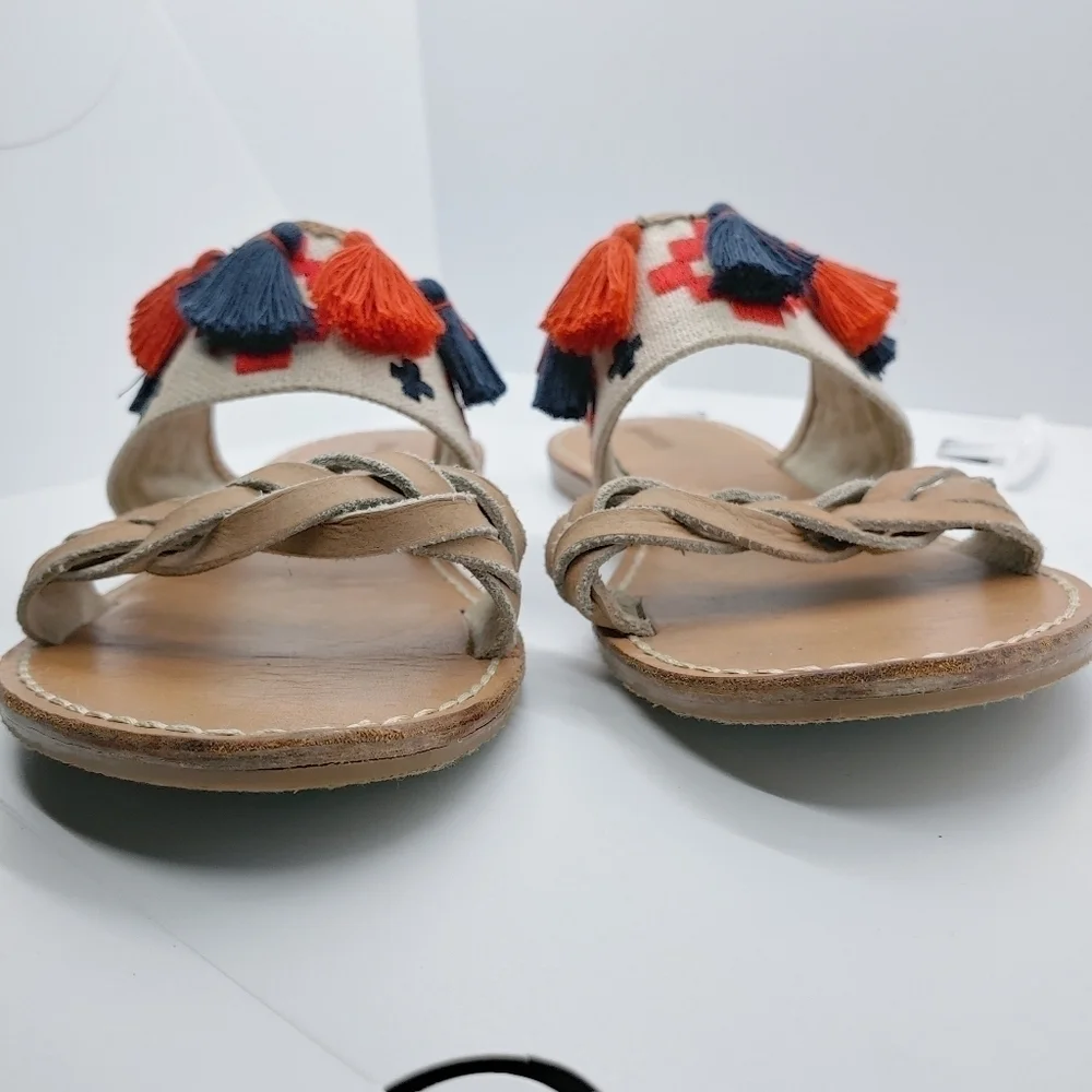 Soludos Embroidered Tassel Slide On Flat Sandals Sz 9 Beachy Boho Casual Picnic